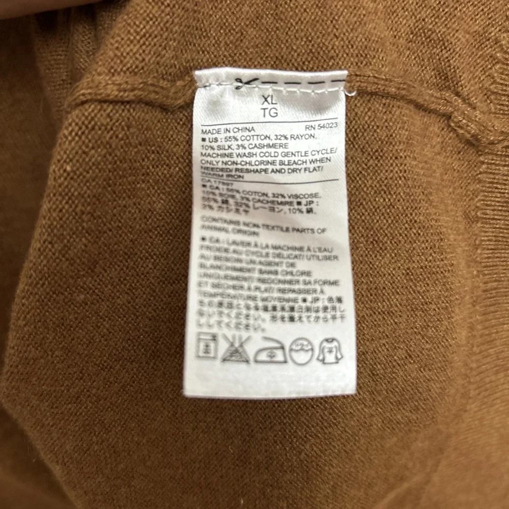 Banana Republic V-neck Sweater Men's XL Camel Luxe Yarn Cotton Silk Cashmere